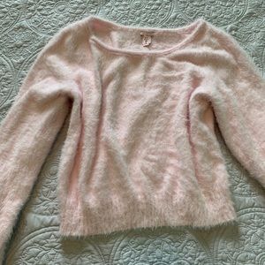 VICTORIA SECRET fuzzy pink sweater